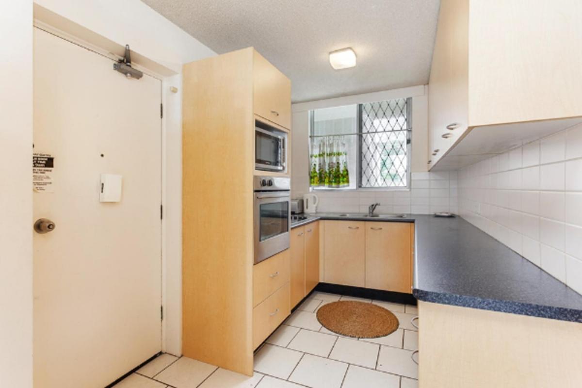 Goodwin Towers - Hosted By Burleigh Letting Apartment Gold Coast Exterior photo